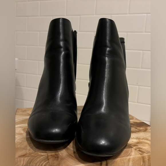 MIA Kymi faux leather bootie. Black. Size 11.  3.25 block heel. - Picture 3 of 5